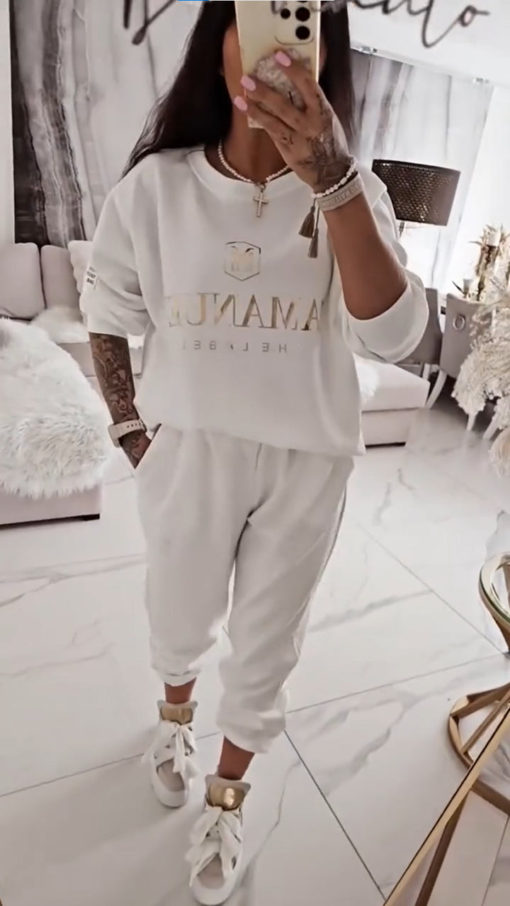 Taylor – Chic Loungewear That Feels as Good as It Looks