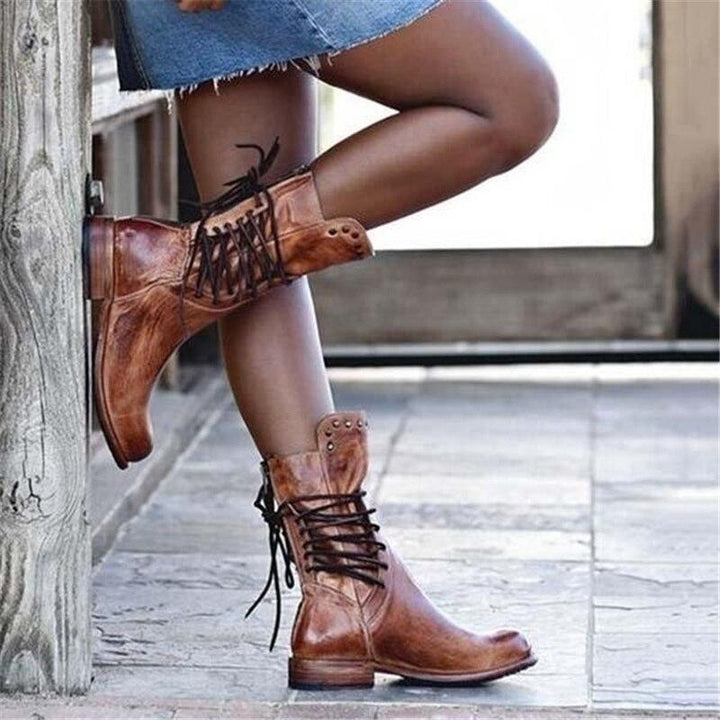 Joanne – Heritage Lace-Up Leather Boots