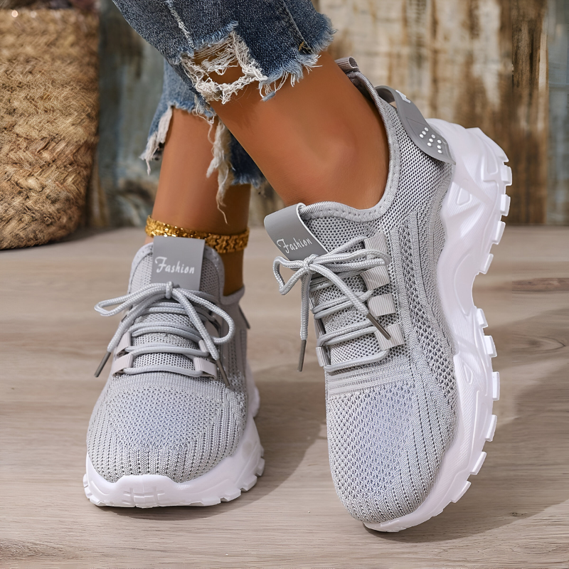 Noa – Orthopaedic Sneaker for Comfort with Effortless Style