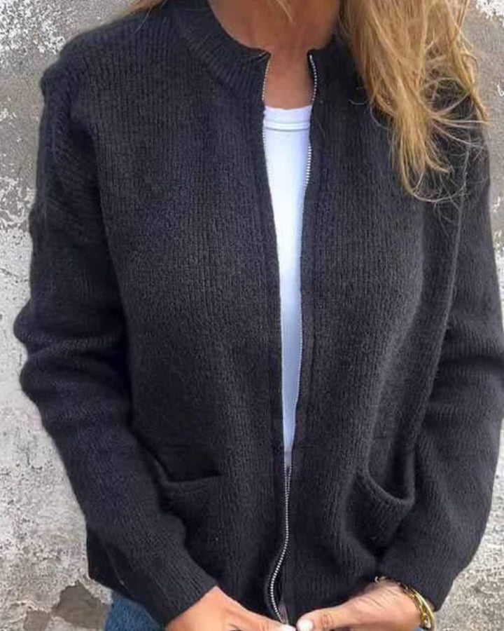Clara – Soft Cotton Zip Cardigan for Everyday Comfort