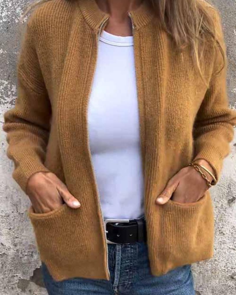 Clara – Soft Cotton Zip Cardigan for Everyday Comfort