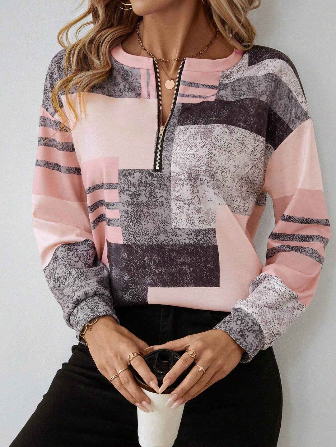 Paige – Effortless Comfort with Retro-Chic Style
