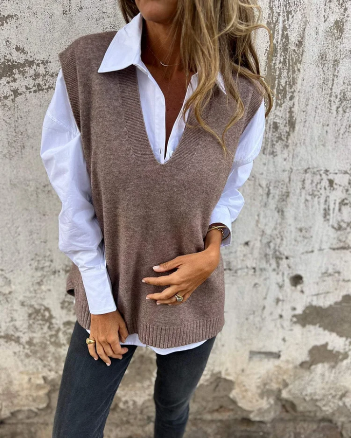 Cleo – Soft Knit Sweater Vest