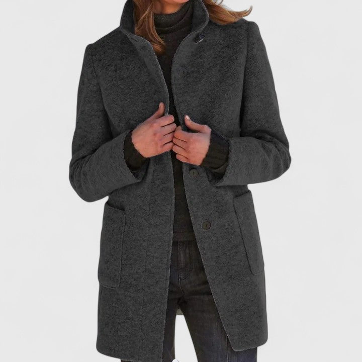 Nova – Timeless Coat for Effortless Elegance