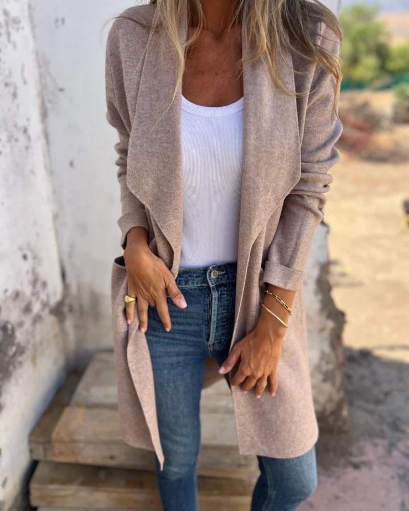 Danika – Effortless Lapel Cardigan Jacket for Everyday Confidence