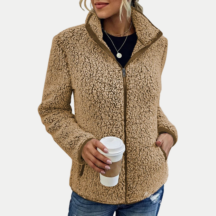 Fabienne – Cozy Warmth with Effortless Style Jacket