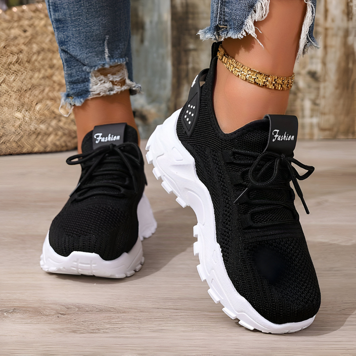 Noa – Orthopaedic Sneaker for Comfort with Effortless Style