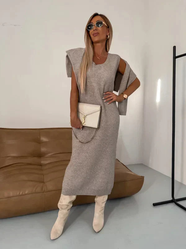 Corinne – Cozy Elegance in a Two-Piece Dress & Turtleneck Set