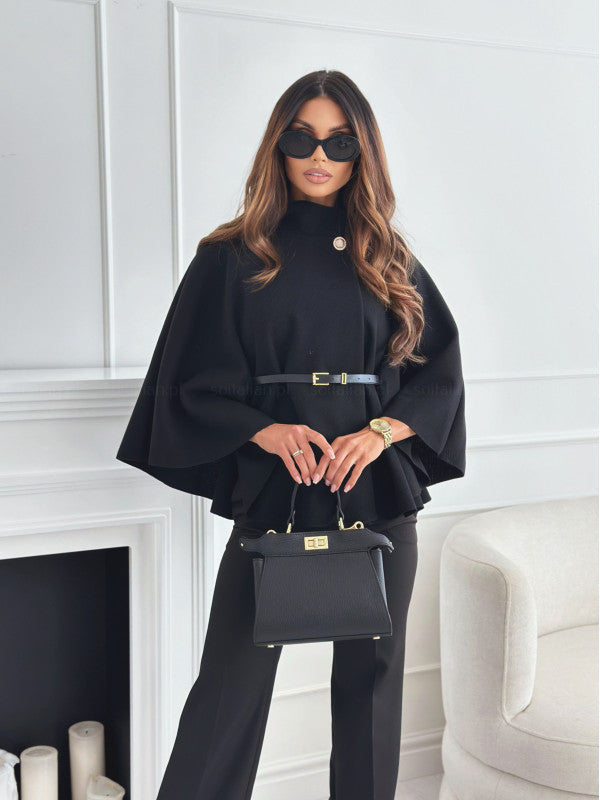 Eliza – The Butterfly Jacket for Flattering Comfort and Elegance