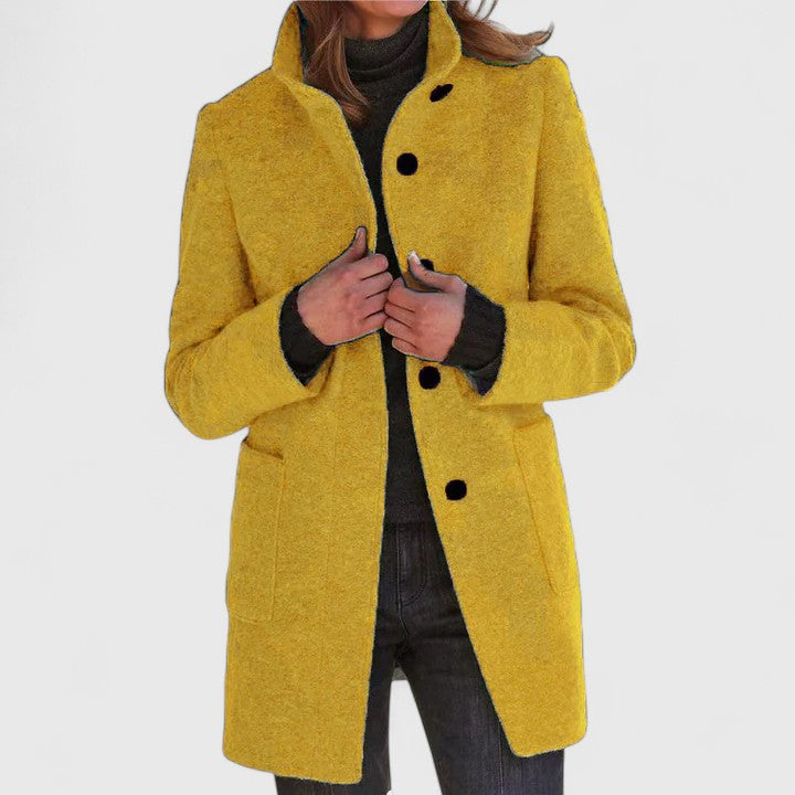 Nova – Timeless Coat for Effortless Elegance