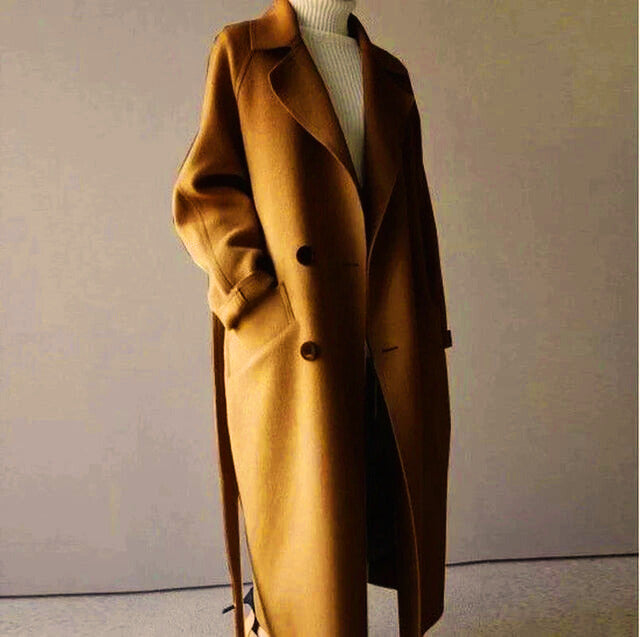 Hope – The Elegant Long Coat That Redefines Confidence