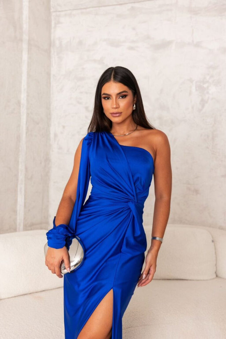 Violetta - Elegance Maxi Dress