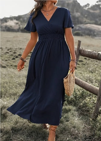 Mary - Elegant Summer Dress with V-Neck