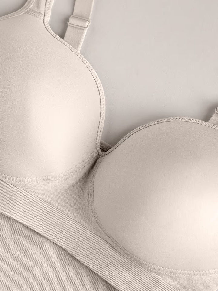 Daisy – Effortless Confidence Shaping Shirt with Built-In Bra