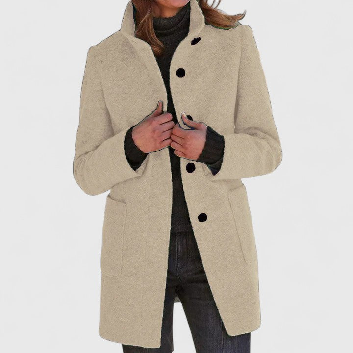 Nova – Timeless Coat for Effortless Elegance