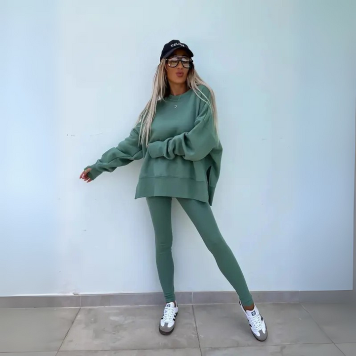 Sloane – Effortless Ease in a Cozy Chic Set