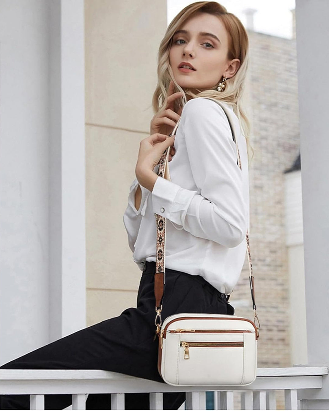 Éloise – Elegant Leather Shoulder Bag with Smart Compartments