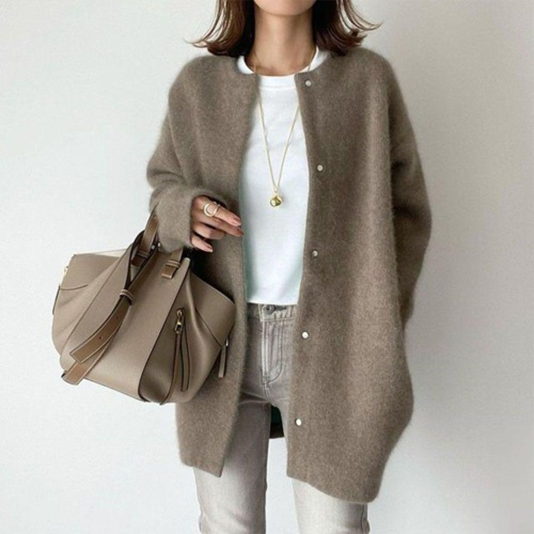 Danica – Luxe Everyday Cardigan for Effortless Warmth & Style