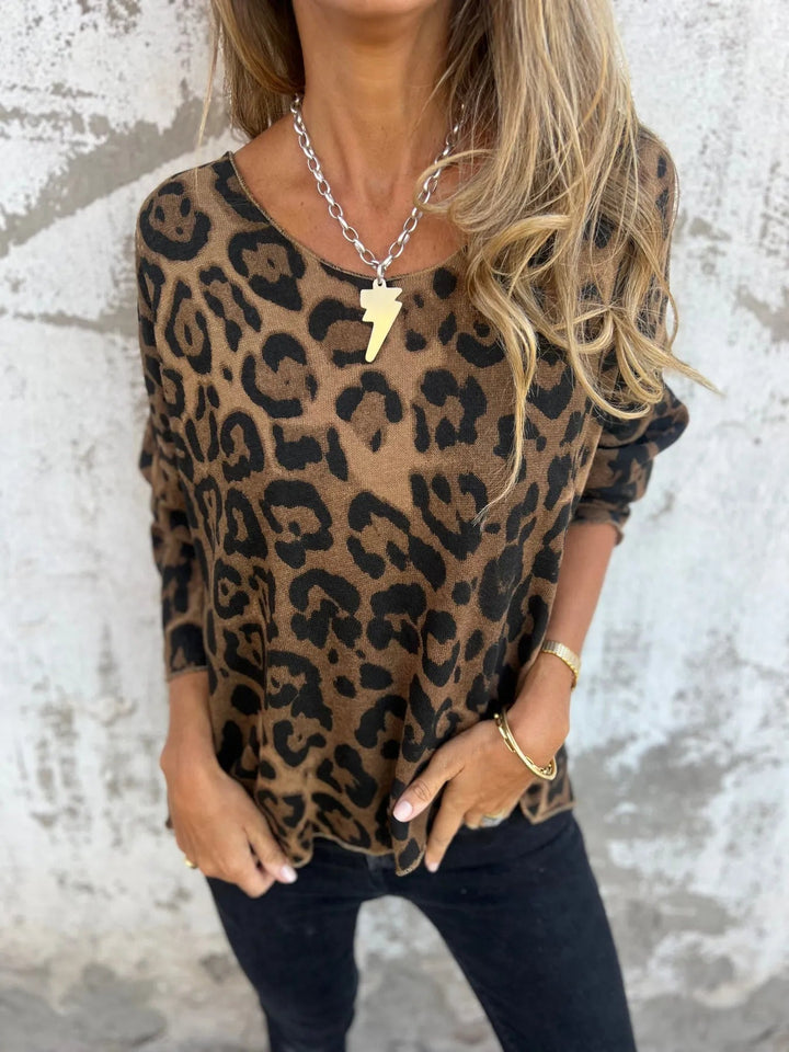 Diana – Leopard Print Blouse for Effortless Confidence and Style