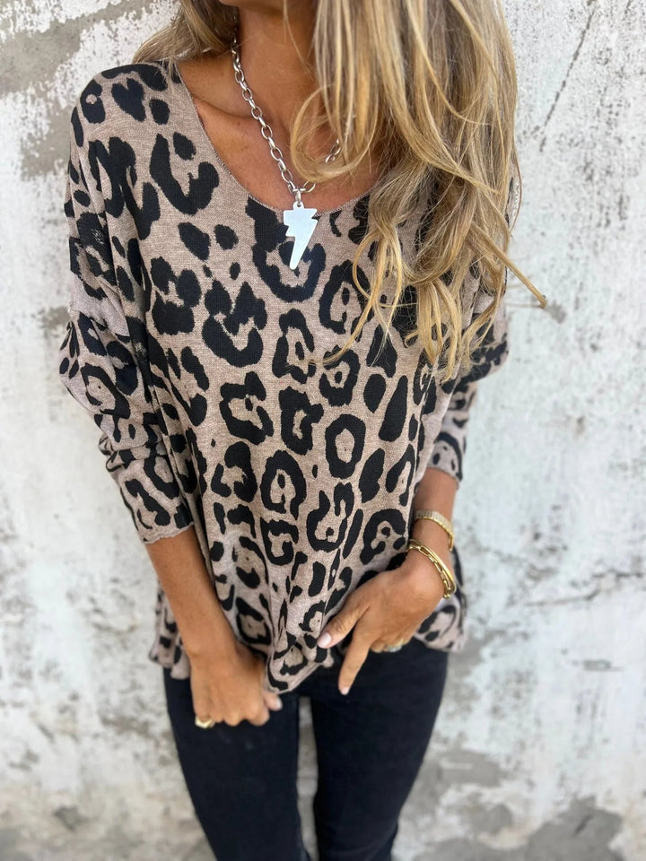Diana – Leopard Print Blouse for Effortless Confidence and Style