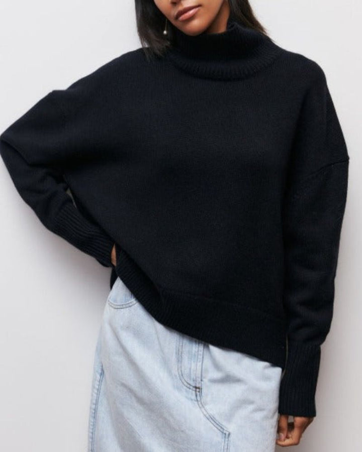 Vienna – Luxe Knit Turtleneck Sweater