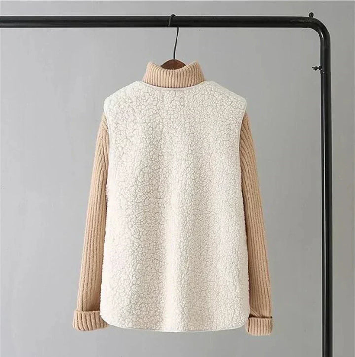 Wendy - Classic Cardigan