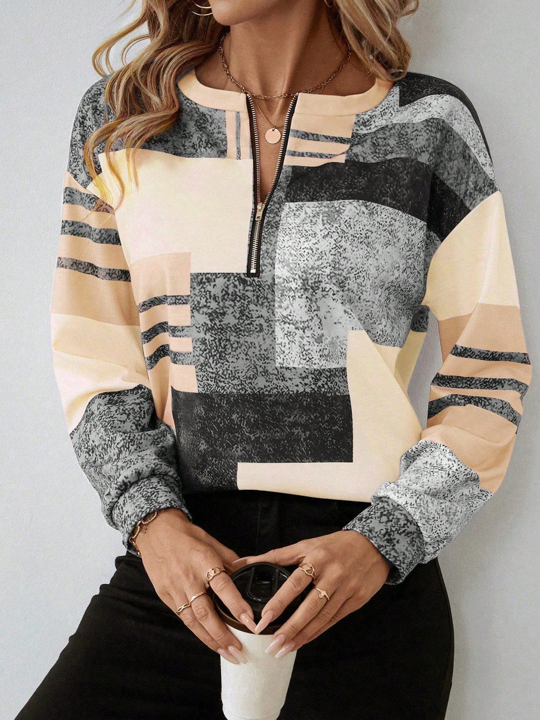 Paige – Effortless Comfort with Retro-Chic Style