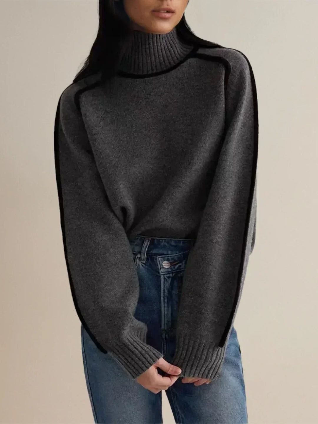 Aisha – Elegant Turtleneck Sweater for Effortless Sophistication