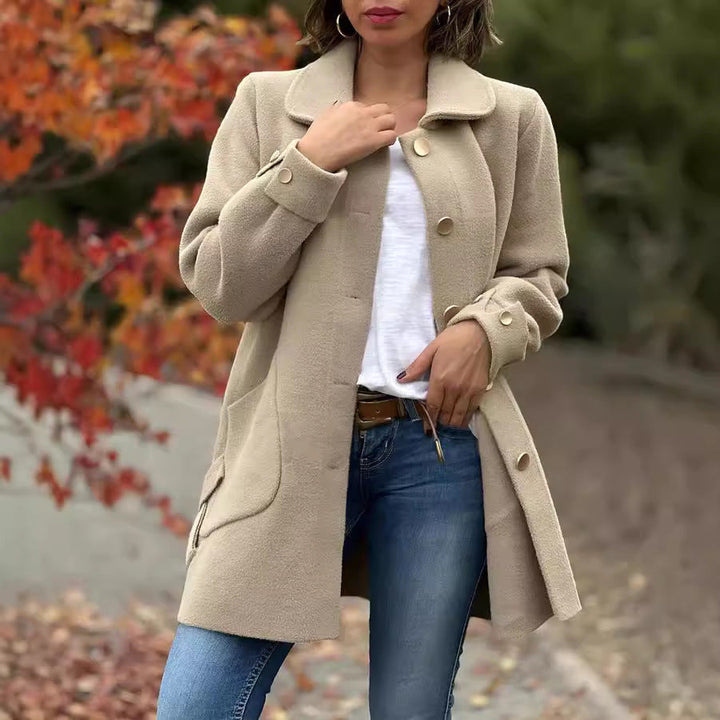 Erin – A Polished Classic Coat for Cosy Moments