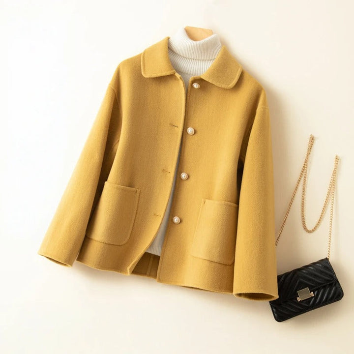Sylvie – The Short Wool Coat of Effortless Warmth and Elegance