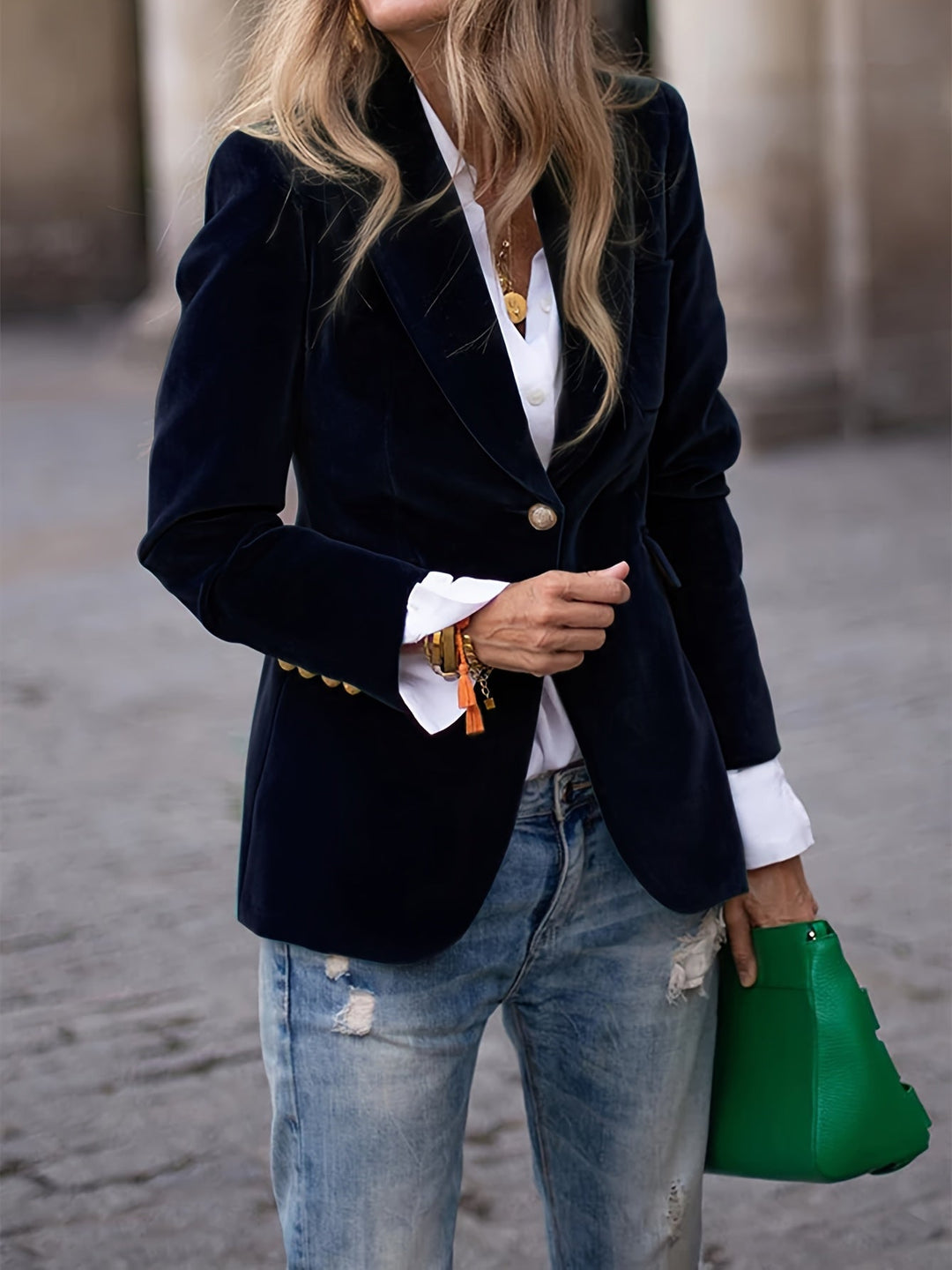Mila – The Blazer That Brings Confidence to Every Moment