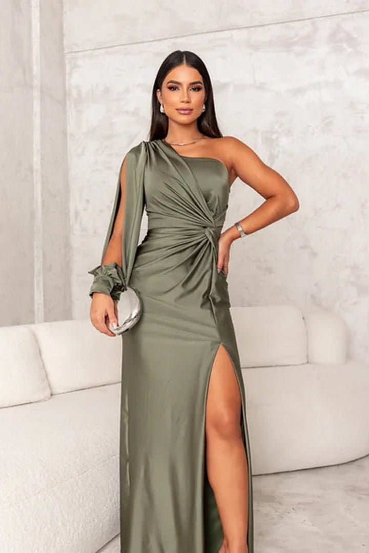 Violetta - Elegance Maxi Dress