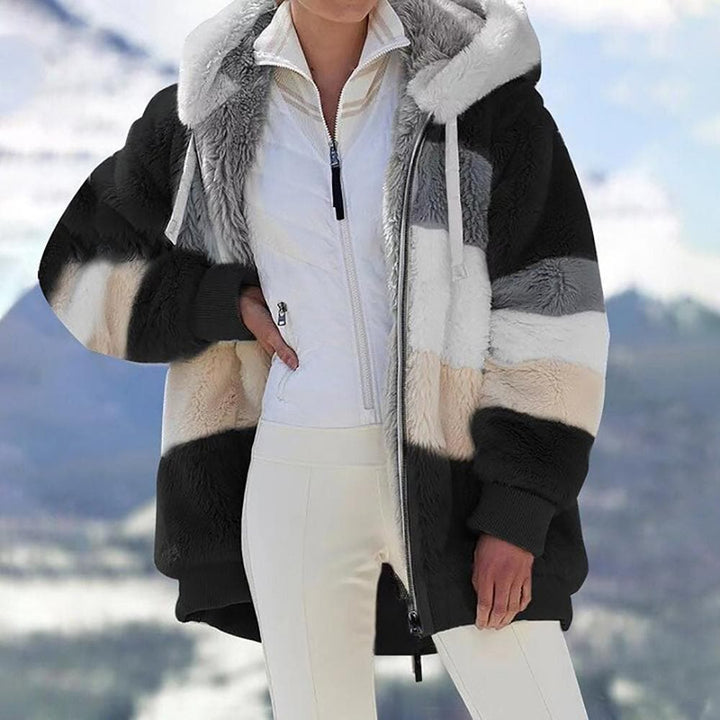 Lauren – The Plush Sherpa Coat That Wraps You in Winter Warmth