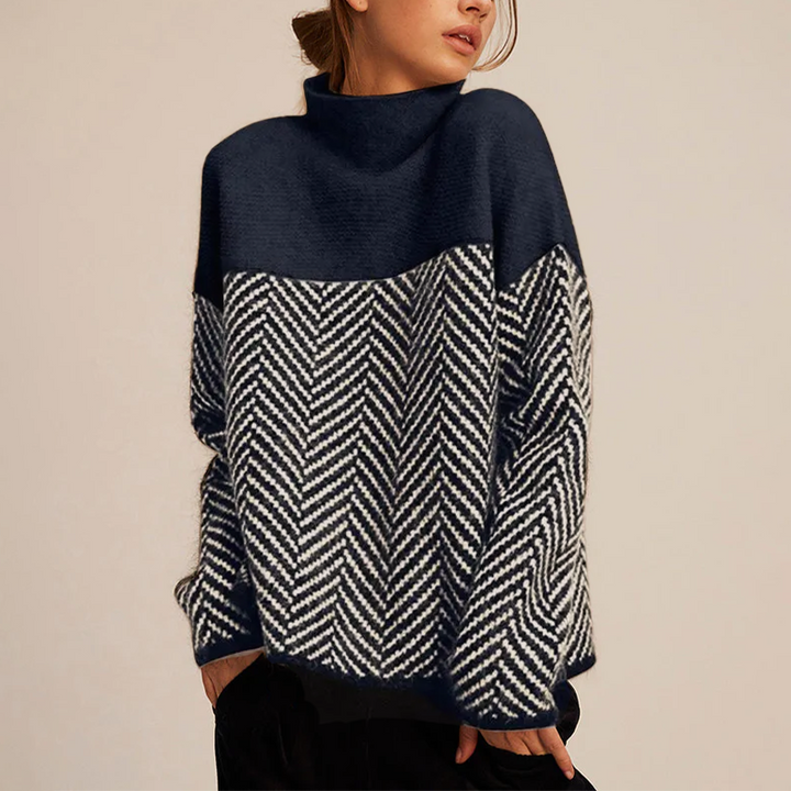 Skye – The Soft Turtleneck That Wraps You in Confidence