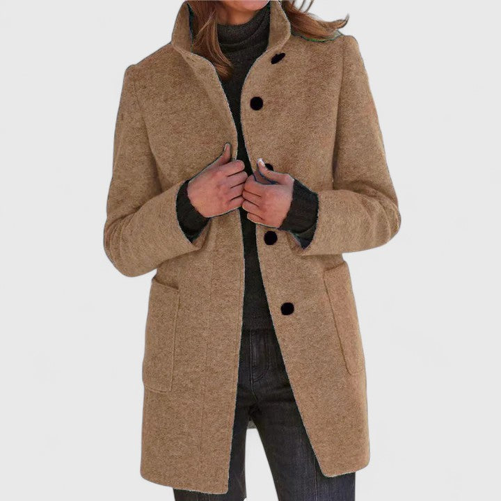 Nova – Timeless Coat for Effortless Elegance