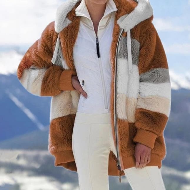 Lauren – The Plush Sherpa Coat That Wraps You in Winter Warmth