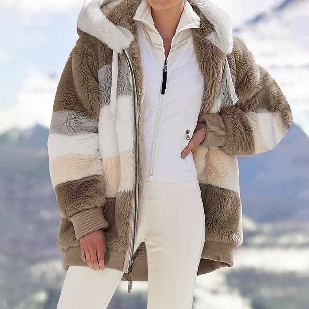 Lauren – The Plush Sherpa Coat That Wraps You in Winter Warmth