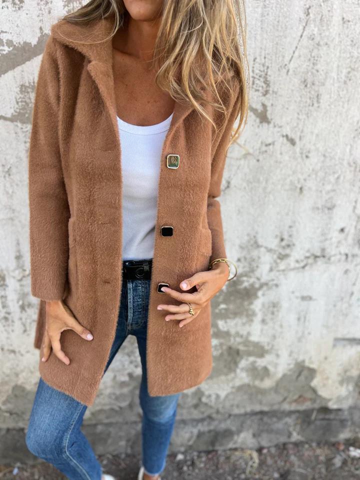 Solène – Plush Coat for Effortless Warmth & Feminine Elegance