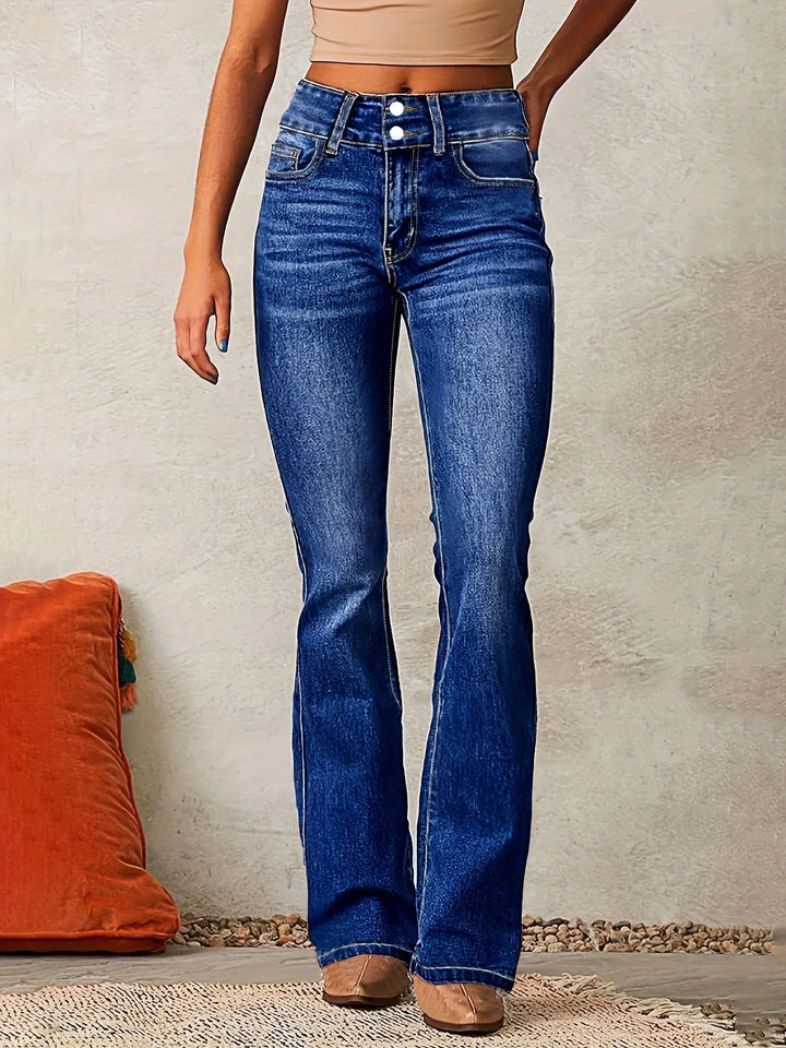 Alina – High-Waisted Flared Jeans for a Sleek, Elongated Look