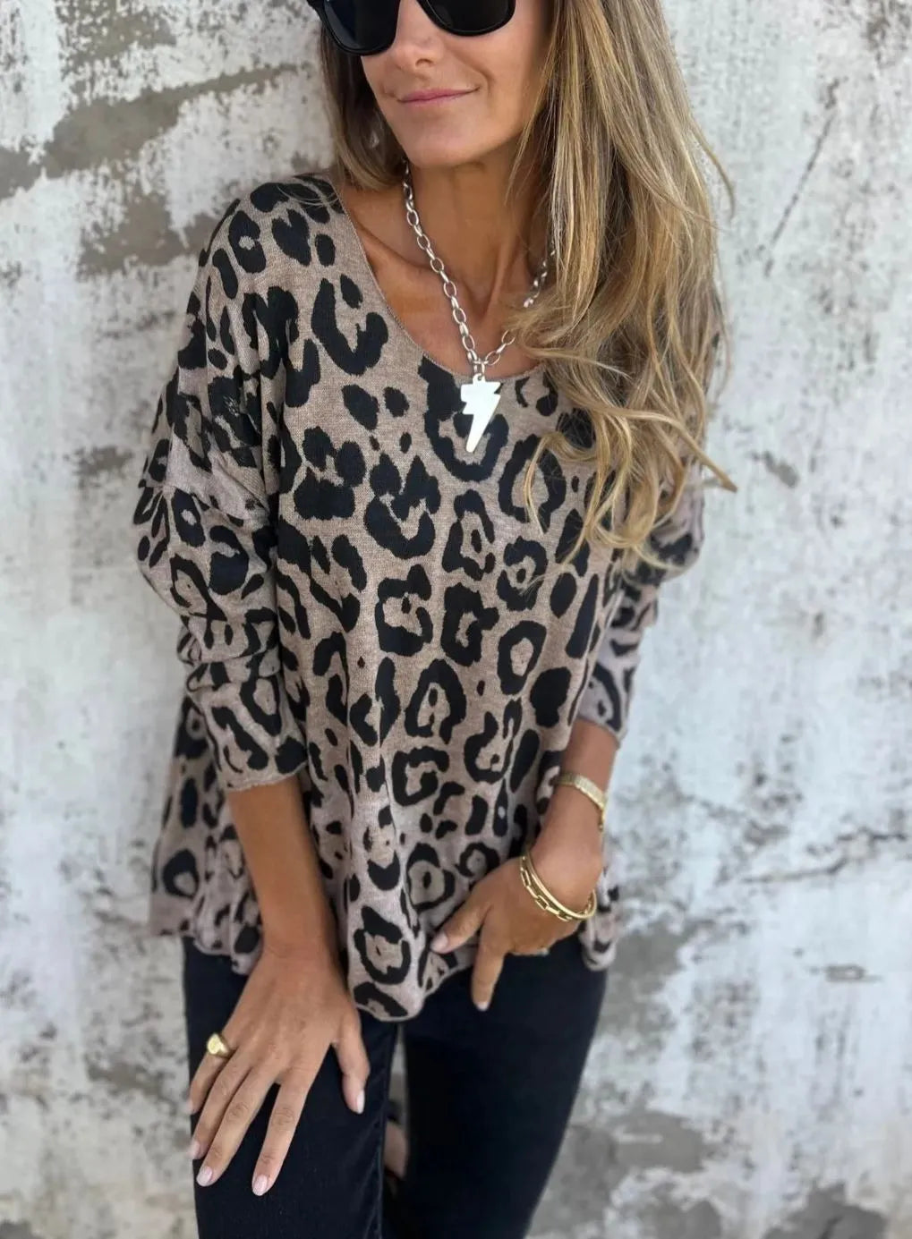 Diana – Leopard Print Blouse for Effortless Confidence and Style