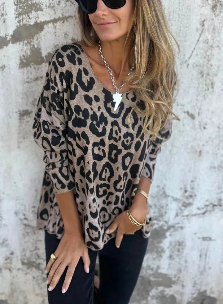 Diana – Leopard Print Blouse for Effortless Confidence and Style