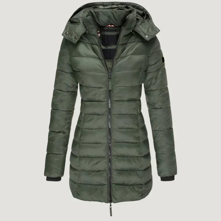 Laurence – Chic Comfort for Cold Canadian Days in the Noelle Coat