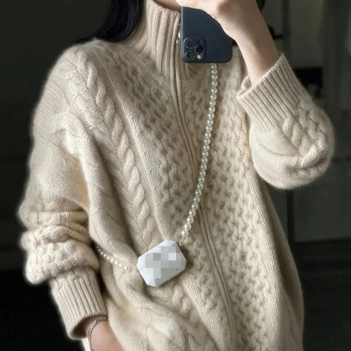 Lily – Effortless Warmth Cable-Knit Zip Cardigan
