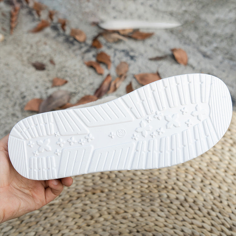 Sara – Your Winter Slip-On Essential for Soft Steps