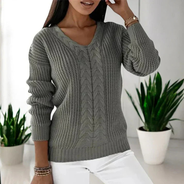 Tessa – Classic V-Neck Sweater